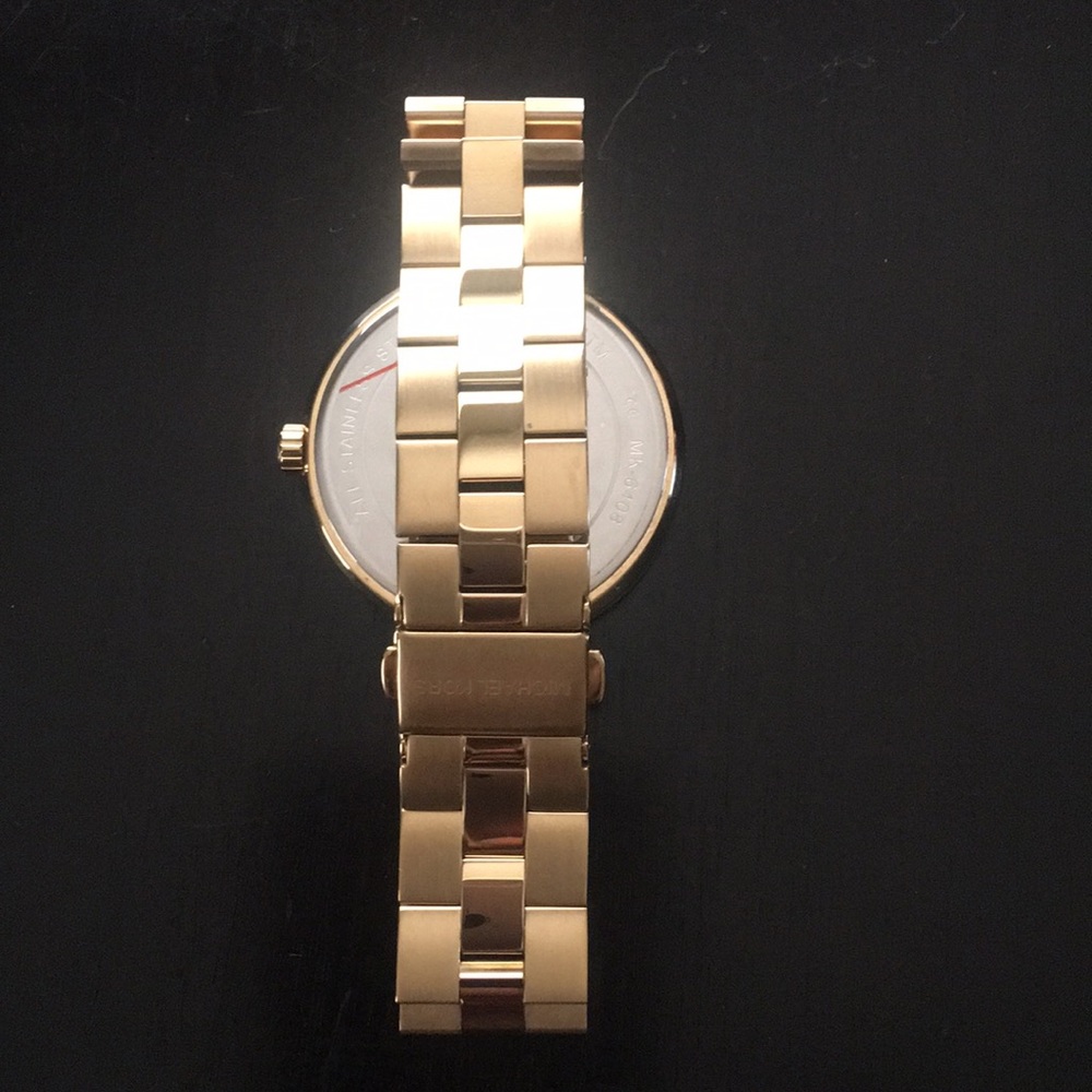 Michael Kors Watch - Picture 3 of 4